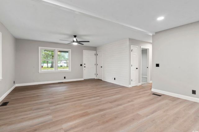 508 Oak Circle Dr., Myrtle Beach, SC 29588