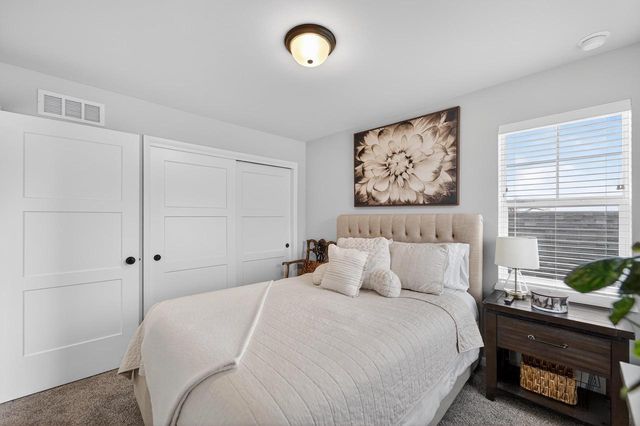 833 Sugar Maple Lane, Verona, WI 53593