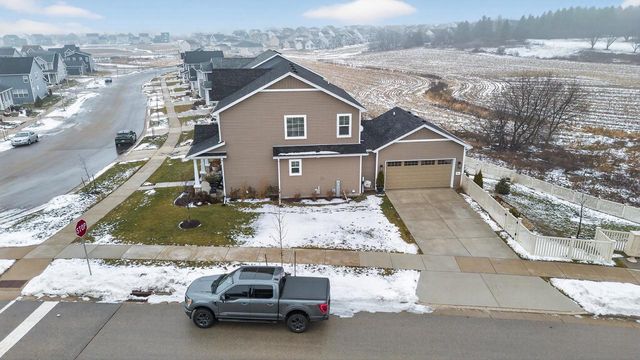 833 Sugar Maple Lane, Verona, WI 53593