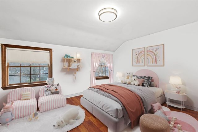 31 Doris Rd, Braintree, MA 02184