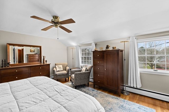 31 Doris Rd, Braintree, MA 02184