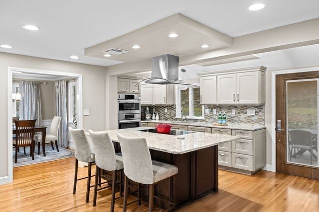 31 Doris Rd, Braintree, MA 02184