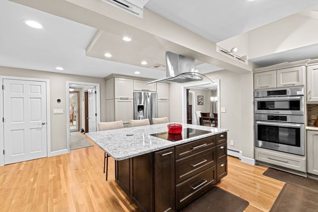 31 Doris Rd, Braintree, MA 02184