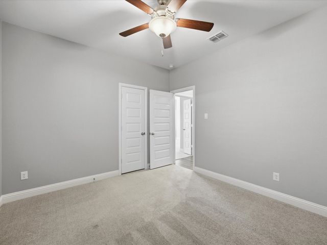 701 Presidio Street, Aubrey, TX 76227