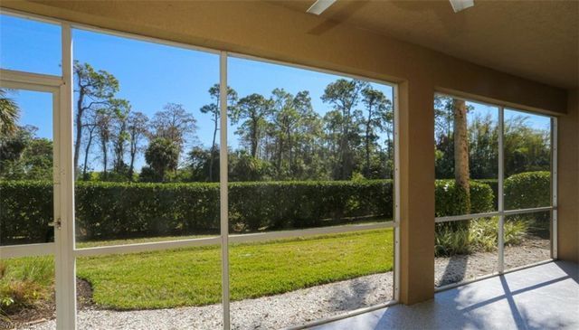 4455 Botanical Place CIR 5-104, Naples, FL 34112