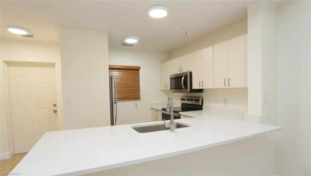 4455 Botanical Place CIR 5-104, Naples, FL 34112