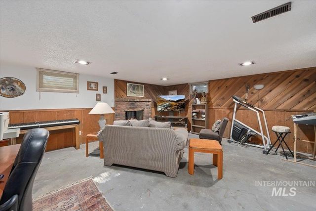 1511 Evergreen Drive, Twin Falls, ID 83301