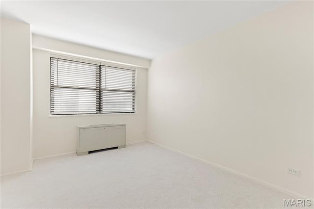 4466 W Pine Boulevard 10F, St Louis, MO 63108