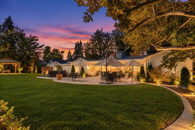 1212 Brady Ave, Modesto, CA 95350