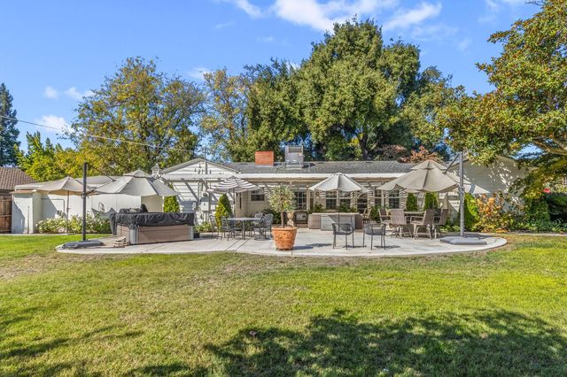 1212 Brady Ave, Modesto, CA 95350