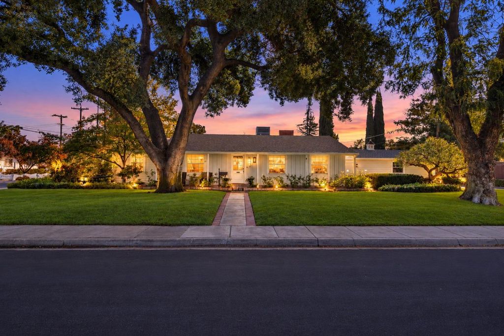 1212 Brady Ave, Modesto, CA 95350