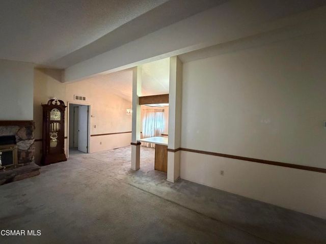 1550 Rory Lane 215, Simi Valley, CA 93063