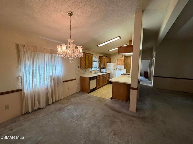 1550 Rory Lane 215, Simi Valley, CA 93063