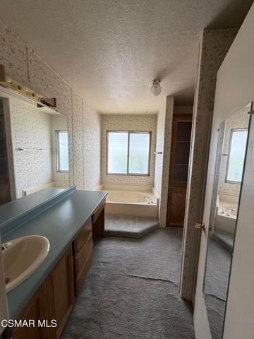 1550 Rory Lane 215, Simi Valley, CA 93063