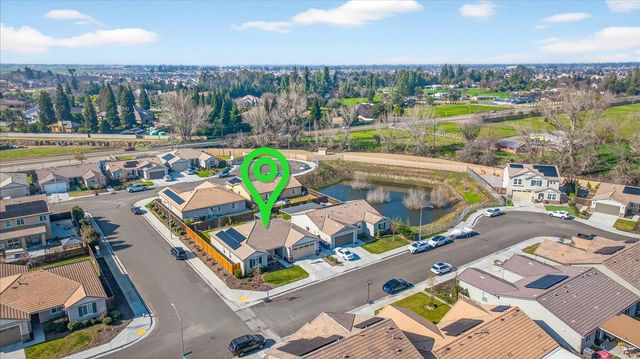 2119 N Applegate Avenue, Fresno, CA 93737