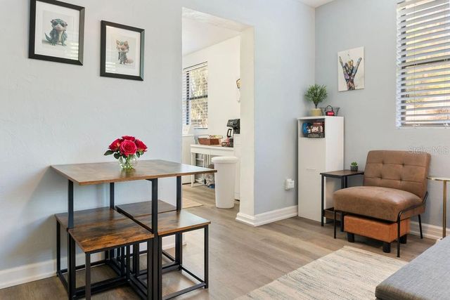 825 NW 19TH AVENUE, Gainesville, FL 32609