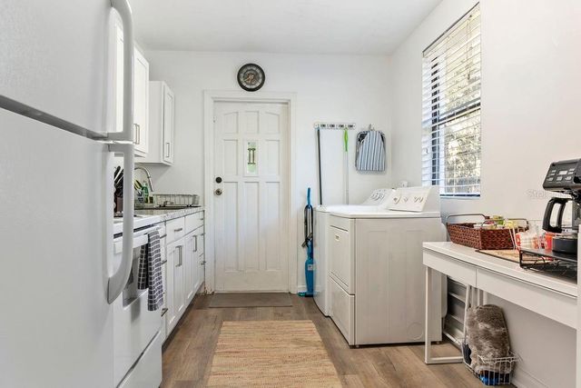 825 NW 19TH AVENUE, Gainesville, FL 32609