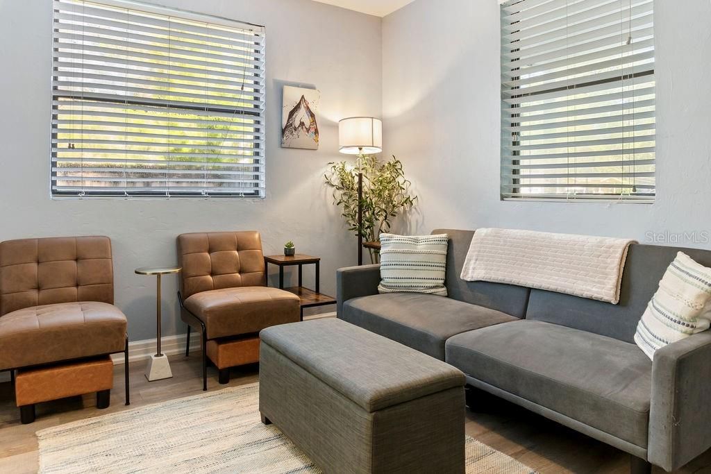 825 NW 19TH AVENUE, Gainesville, FL 32609