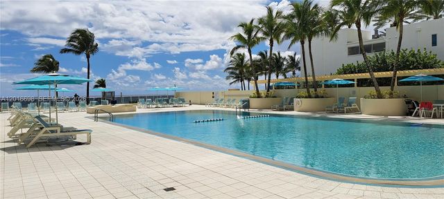 2501 S Ocean Dr PH6, Hollywood, FL 33019