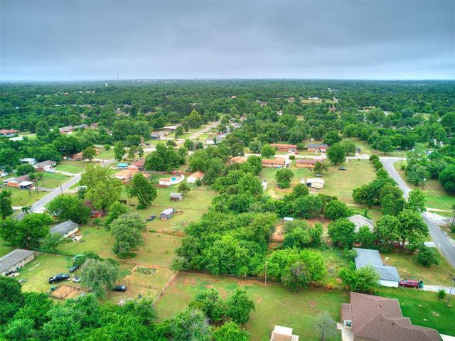 4904 N Shady Nook Way, Spencer, OK 73084