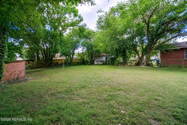 8308 HARE Avenue, Jacksonville, FL 32211