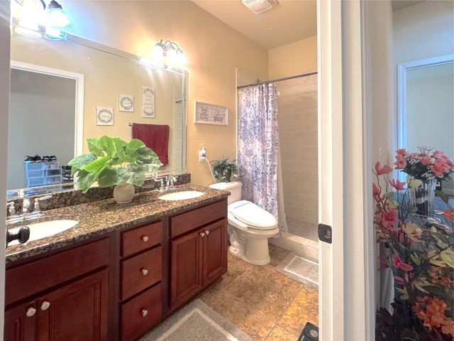 223 Paradise Palm Circle, Crestview, FL 32536