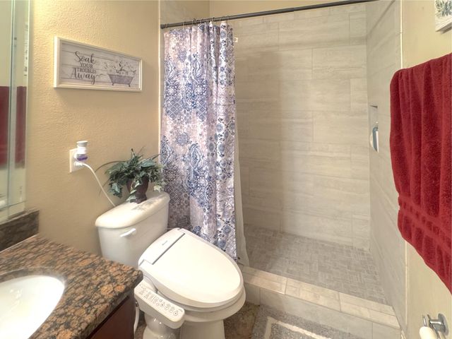 223 Paradise Palm Circle, Crestview, FL 32536