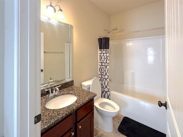 223 Paradise Palm Circle, Crestview, FL 32536