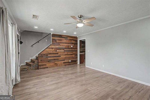 1516 Willow Gate Way, Auburn, GA 30011