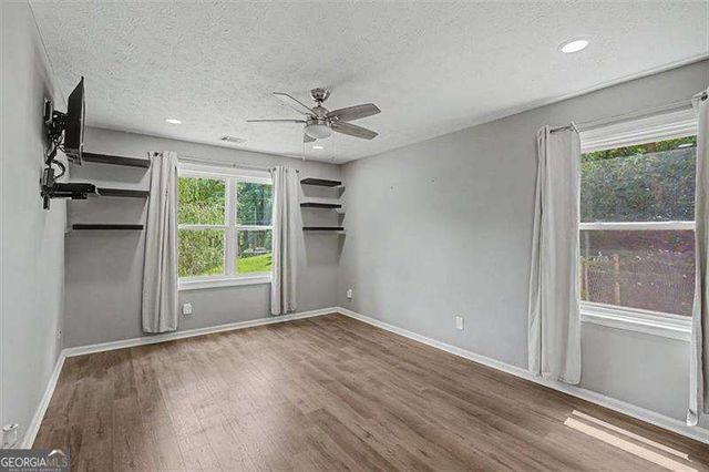 1516 Willow Gate Way, Auburn, GA 30011