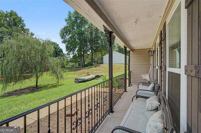 1516 Willow Gate Way, Auburn, GA 30011