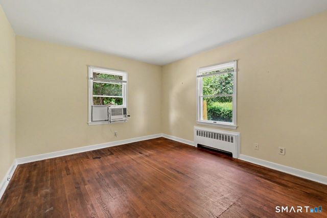 4 Hassake Road, Greenwich, CT 06870