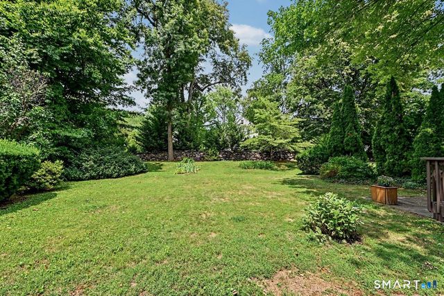 4 Hassake Road, Greenwich, CT 06870