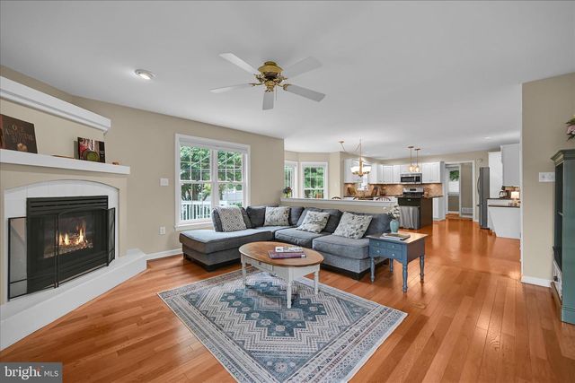 2958 HEARTHSIDE LN, Lancaster, PA 17601