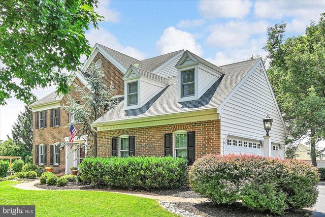 2958 HEARTHSIDE LN, Lancaster, PA 17601