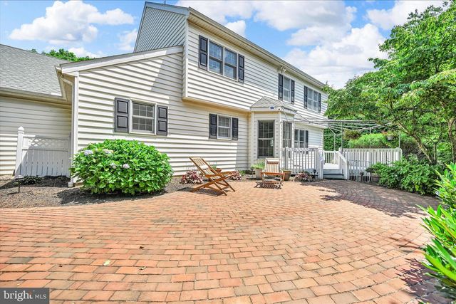 2958 HEARTHSIDE LN, Lancaster, PA 17601