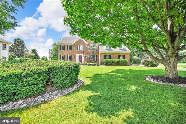 2958 HEARTHSIDE LN, Lancaster, PA 17601