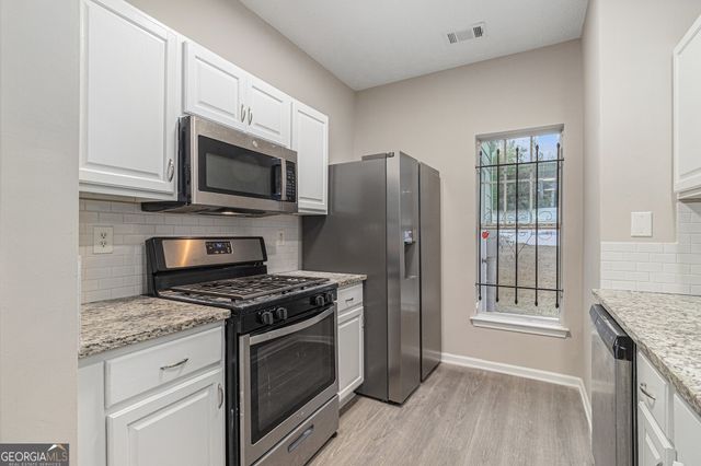 2563 Walden Lake Drive, Decatur, GA 30035