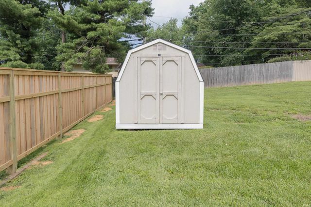 5608 Winston Road, Evansville, IN 47710