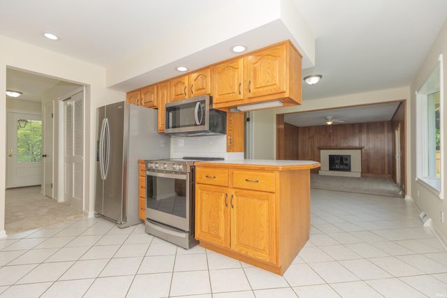 5608 Winston Road, Evansville, IN 47710
