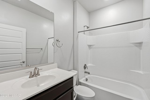 554 W Grantham Street, Vail, AZ 85641