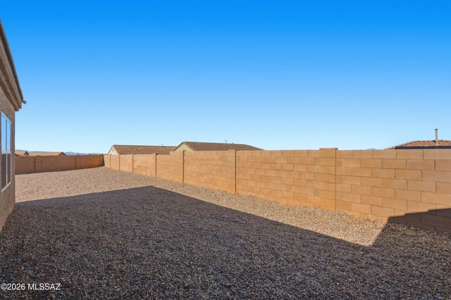 554 W Grantham Street, Vail, AZ 85641