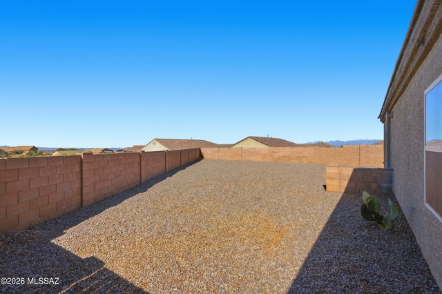 554 W Grantham Street, Vail, AZ 85641