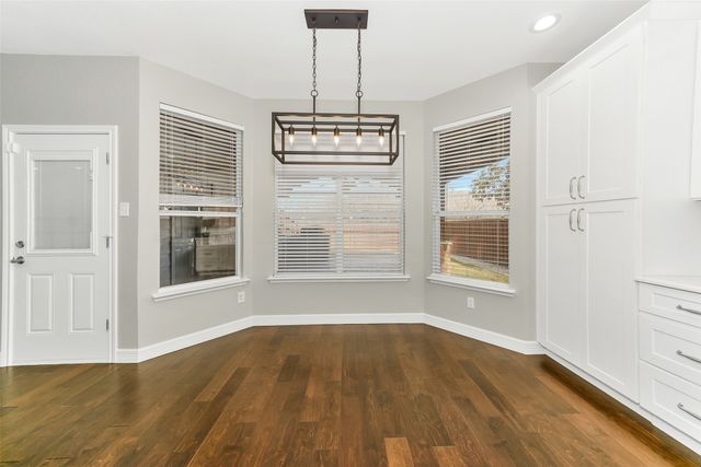 861 SUMMIT POINTE, Lewisville, TX 75077