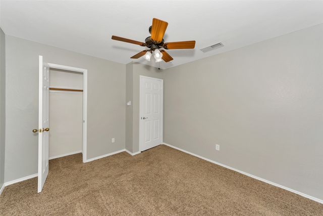 861 SUMMIT POINTE, Lewisville, TX 75077