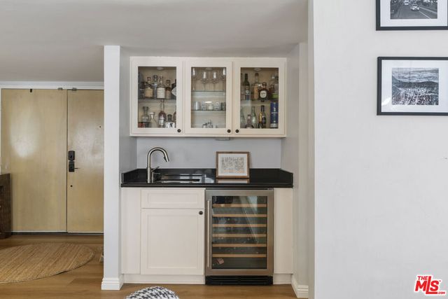 14560 Benefit Street 206, Sherman Oaks, CA 91403