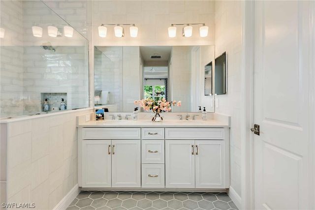 17807 Saddlebunch Key, Fort Myers, FL 33908