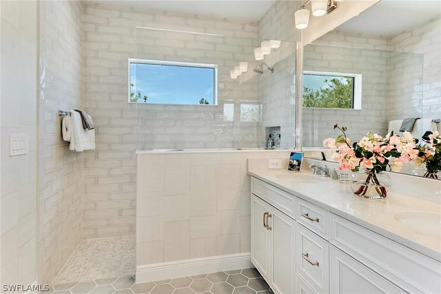 17807 Saddlebunch Key, Fort Myers, FL 33908