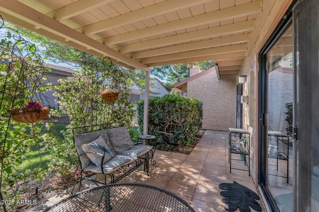 212 LEISURE WORLD --, Mesa, AZ 85206