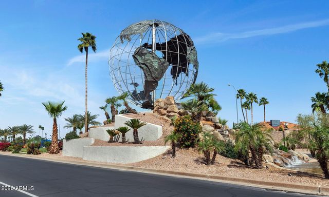 212 LEISURE WORLD --, Mesa, AZ 85206